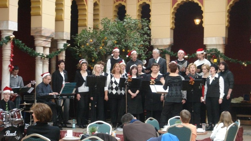 Kerstconcert in het Alhambra in Mondo Verde