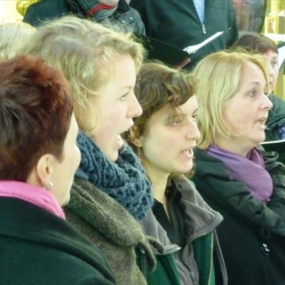 Kerstoptreden Op de Kamp